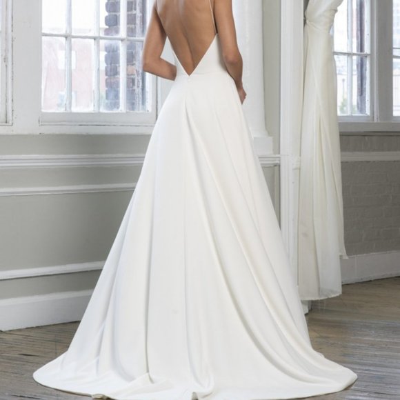 Theia Couture Wedding Dress (Ally STYLE #890671) never worn - Picture 4 of 4